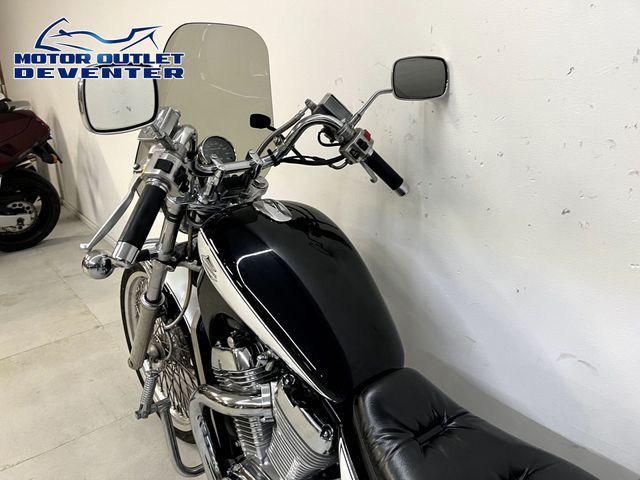 suzuki - vs-600-intruder