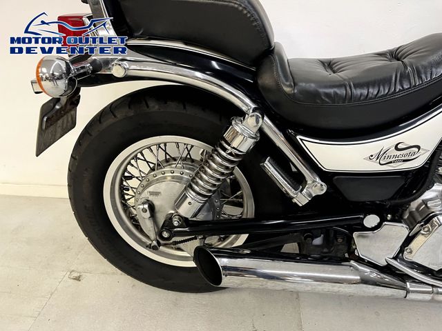 suzuki - vs-600-intruder