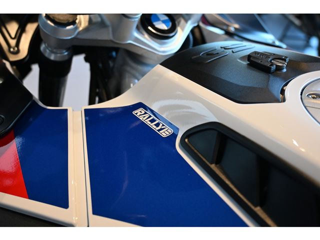 bmw - r-1250-gs-adventure