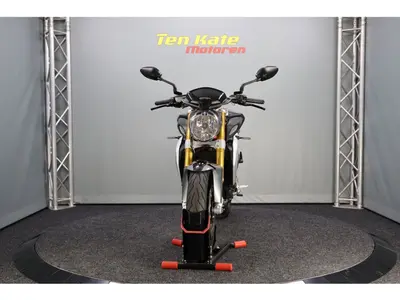 MV AGUSTA BRUTALE 800 RR – foto 3