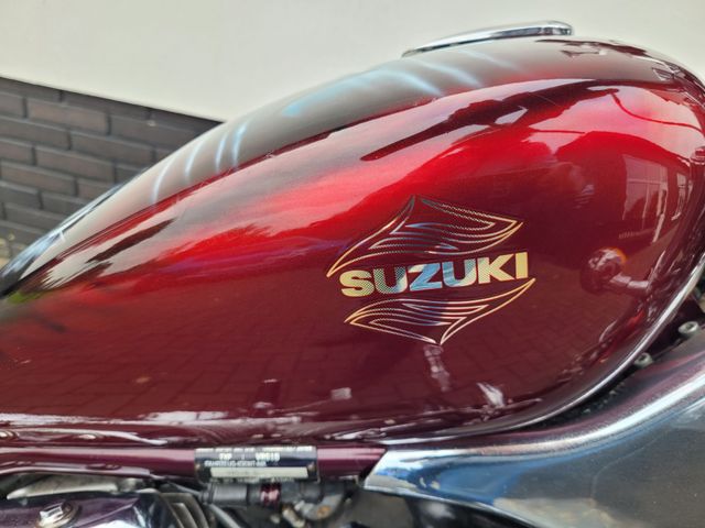 suzuki - vs-750-intruder