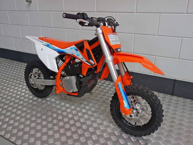 ktm - sx-e3