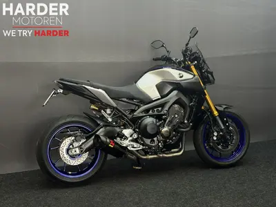 YAMAHA MT 09 SP – foto 3