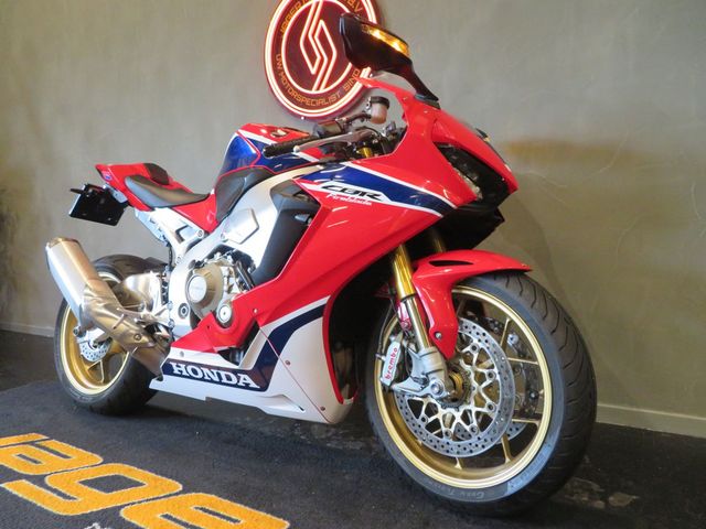honda - cbr-1000-rr-fireblade-sp