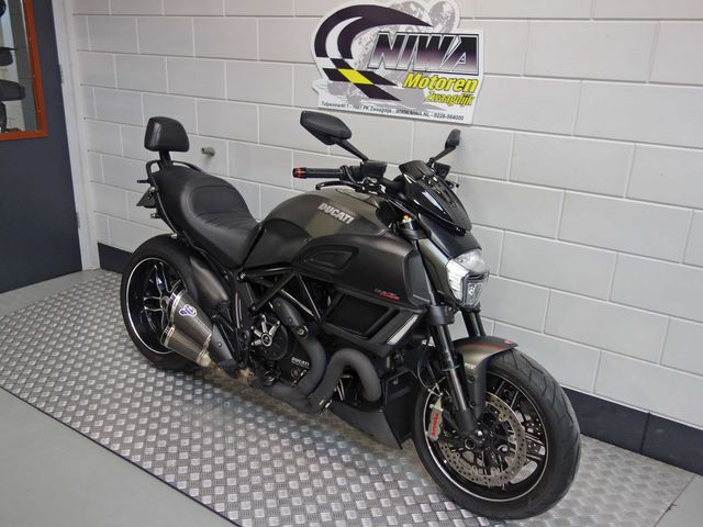 ducati - diavel-carbon