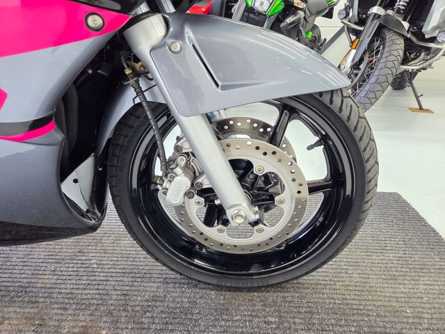 honda - cbr-600-f