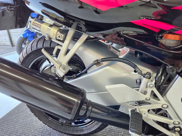 honda - cbr-600-f