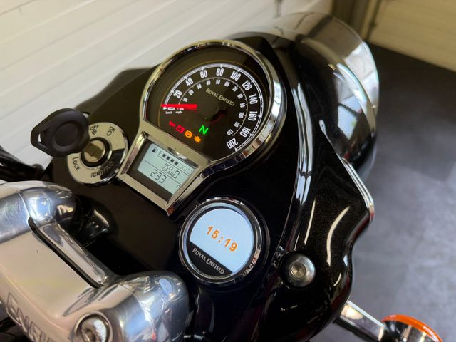 royal-enfield - classic-650