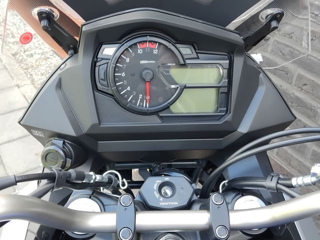 suzuki - v-strom-650-xta-adventure