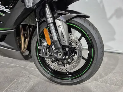 KAWASAKI NINJA 1000SX – foto 3