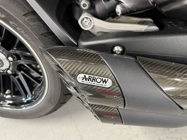 triumph - rocket-iii-tfc