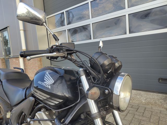 honda - cbf-600-n-abs