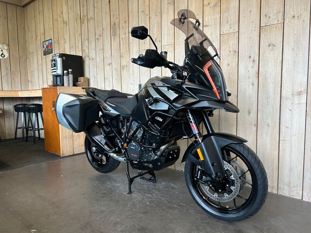 ktm - 1290-super-adventure-s