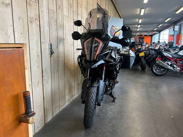 ktm - 1290-super-adventure-s