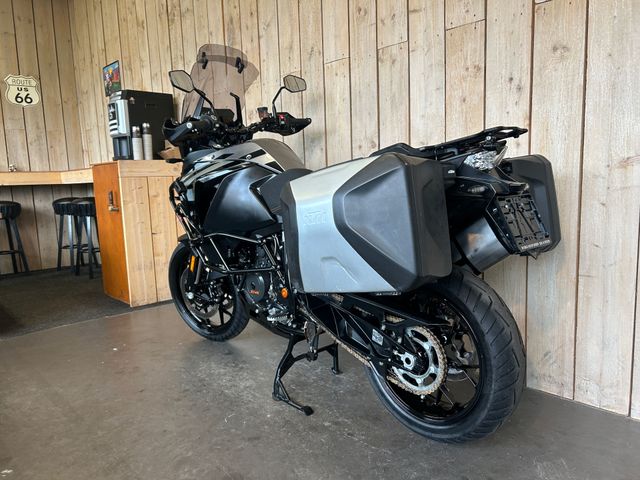 ktm - 1290-super-adventure-s