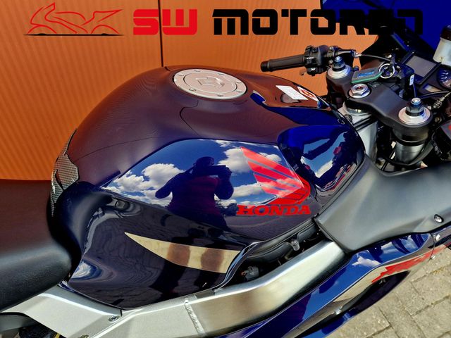 honda - cbr-900-rr-fireblade