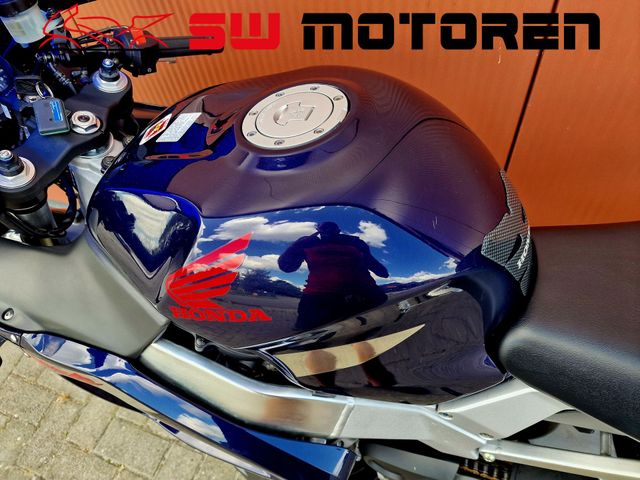 honda - cbr-900-rr-fireblade