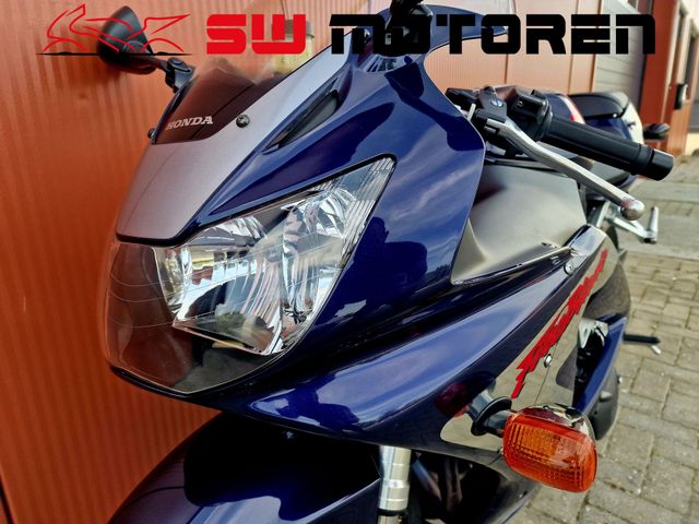 honda - cbr-900-rr-fireblade