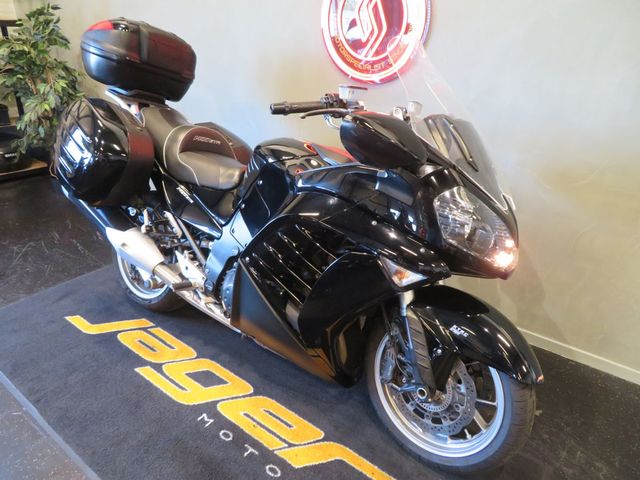 kawasaki - gtr-1400