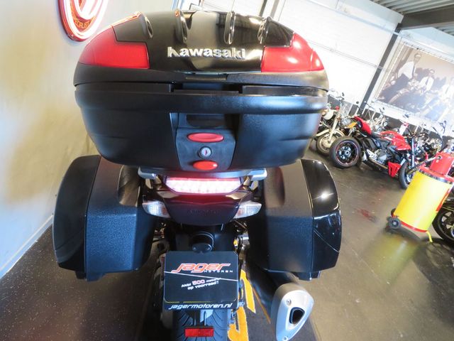 kawasaki - gtr-1400