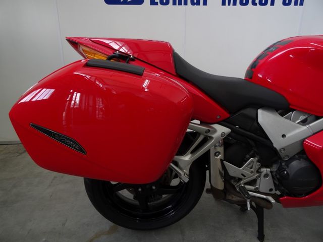 honda - vfr-800-fi-vtec
