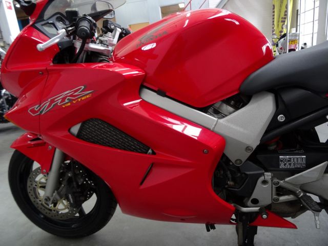 honda - vfr-800-fi-vtec