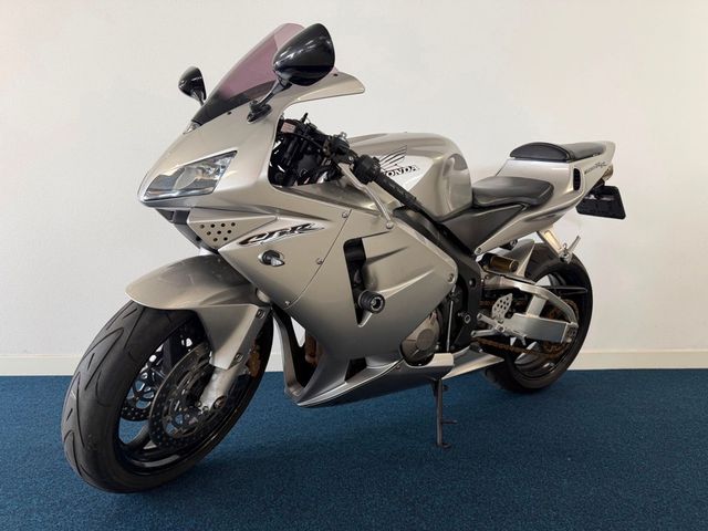 honda - cbr-600-rr
