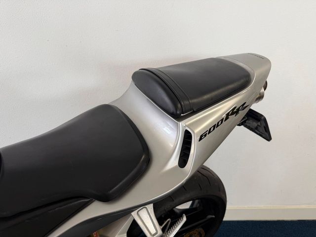 honda - cbr-600-rr