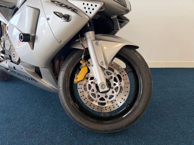 honda - cbr-600-rr