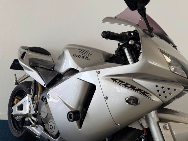 honda - cbr-600-rr