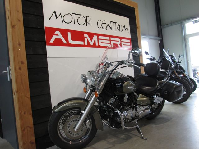 yamaha - xvs-1100-a-dragstar-classic