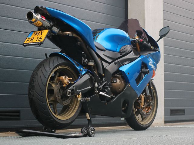 kawasaki - ninja-zx-6r