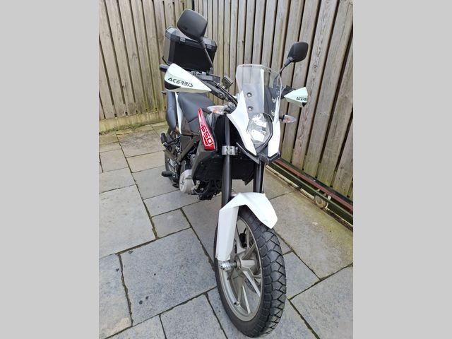 husqvarna - tr-650-strada-abs