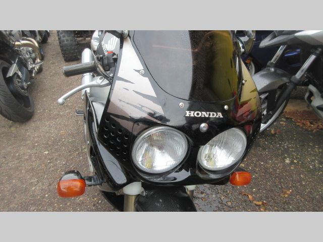 honda - cbr-900-rr-fireblade