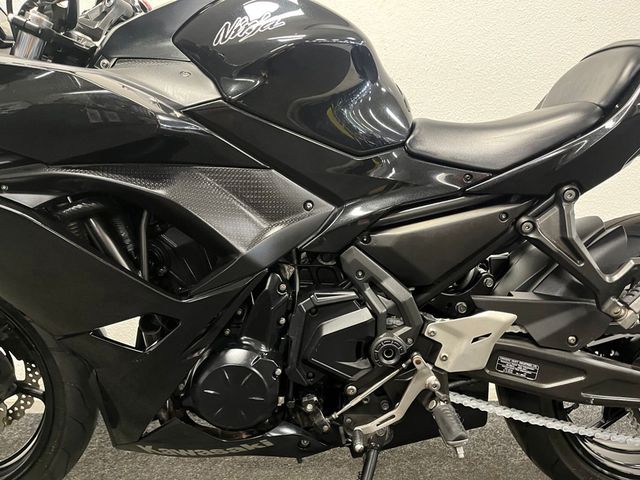 kawasaki - ninja-650