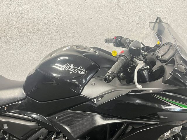 kawasaki - ninja-650