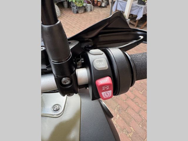 bmw - r-1200-gs-lc-adventure
