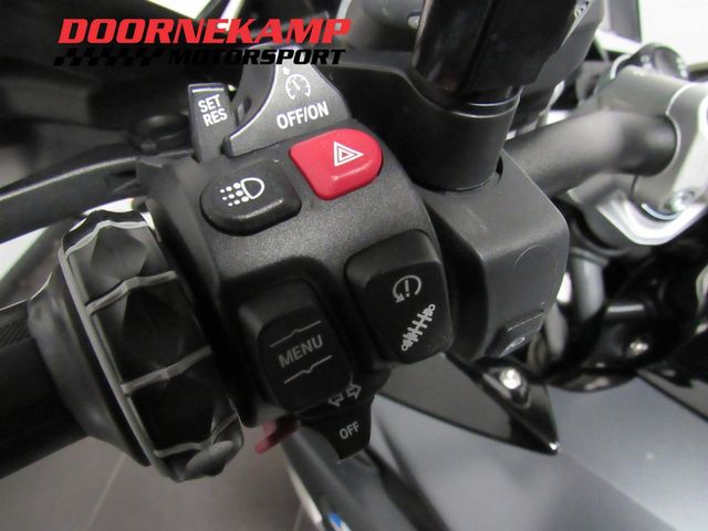 bmw - r-1250-gs-triple-black