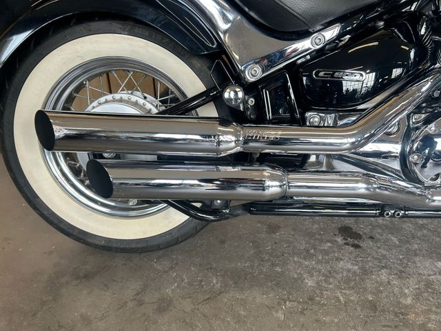 suzuki - c-800-intruder