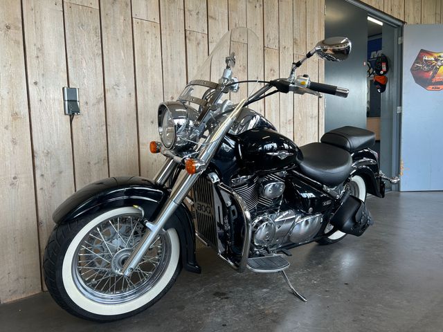 suzuki - c-800-intruder