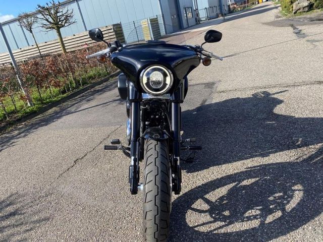 harley-davidson - softail-sportglide