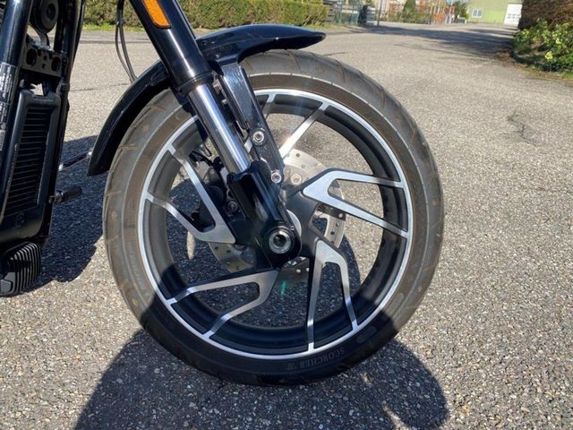 harley-davidson - softail-sportglide