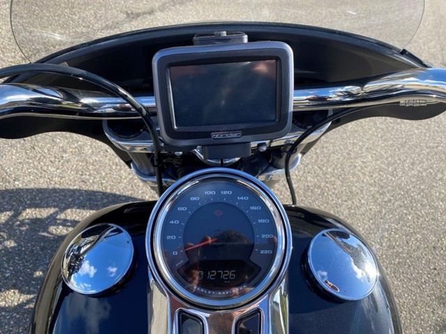 harley-davidson - softail-sportglide
