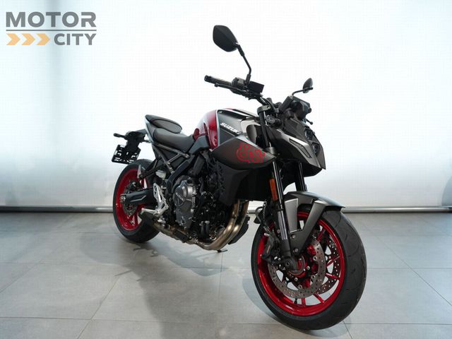 suzuki - gsx-8s