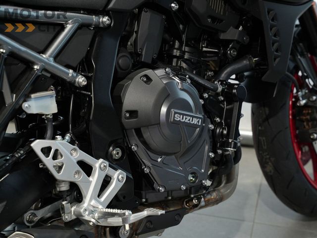 suzuki - gsx-8s