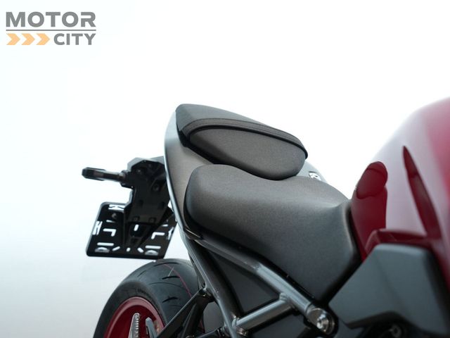suzuki - gsx-8s