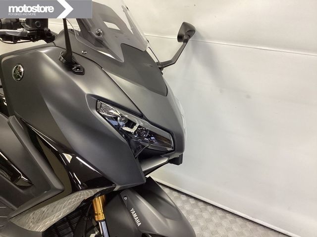 yamaha - tmax-tech-max-560