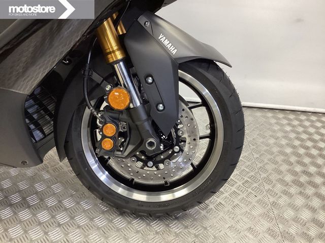 yamaha - tmax-tech-max-560