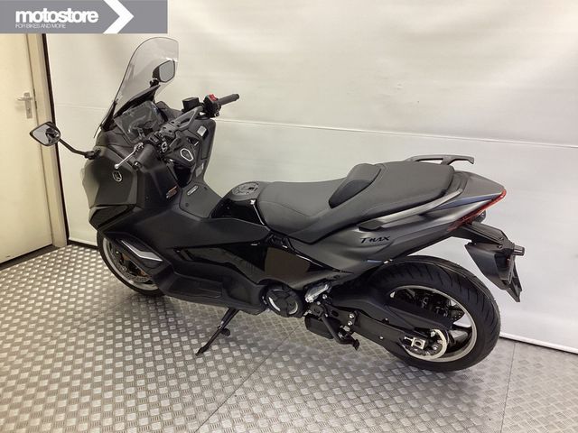 yamaha - tmax-tech-max-560