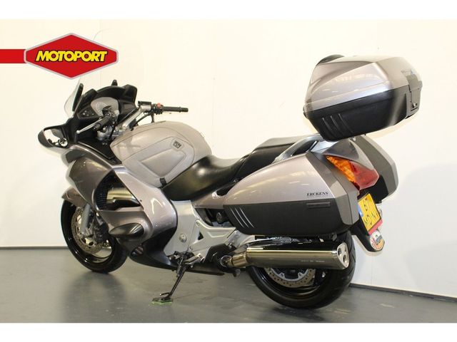 honda - st-1300-pan-european